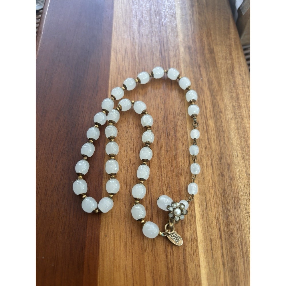 MIRIAM HASKELL Signed White Milk Glass Necklace 16"